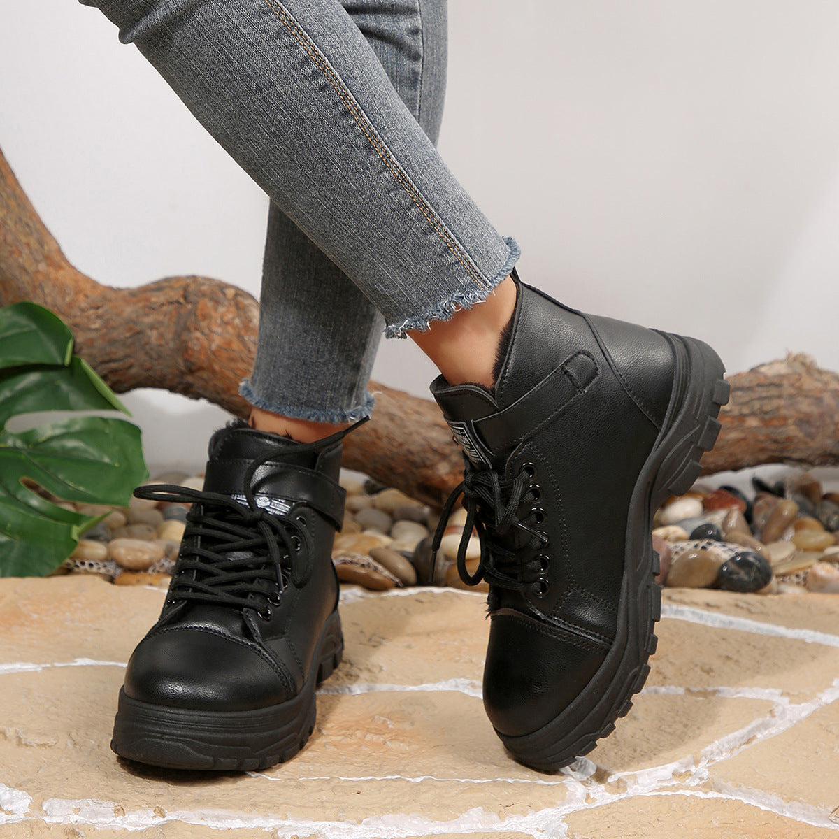 Cizme Ortopedici Șic cu Design Unic